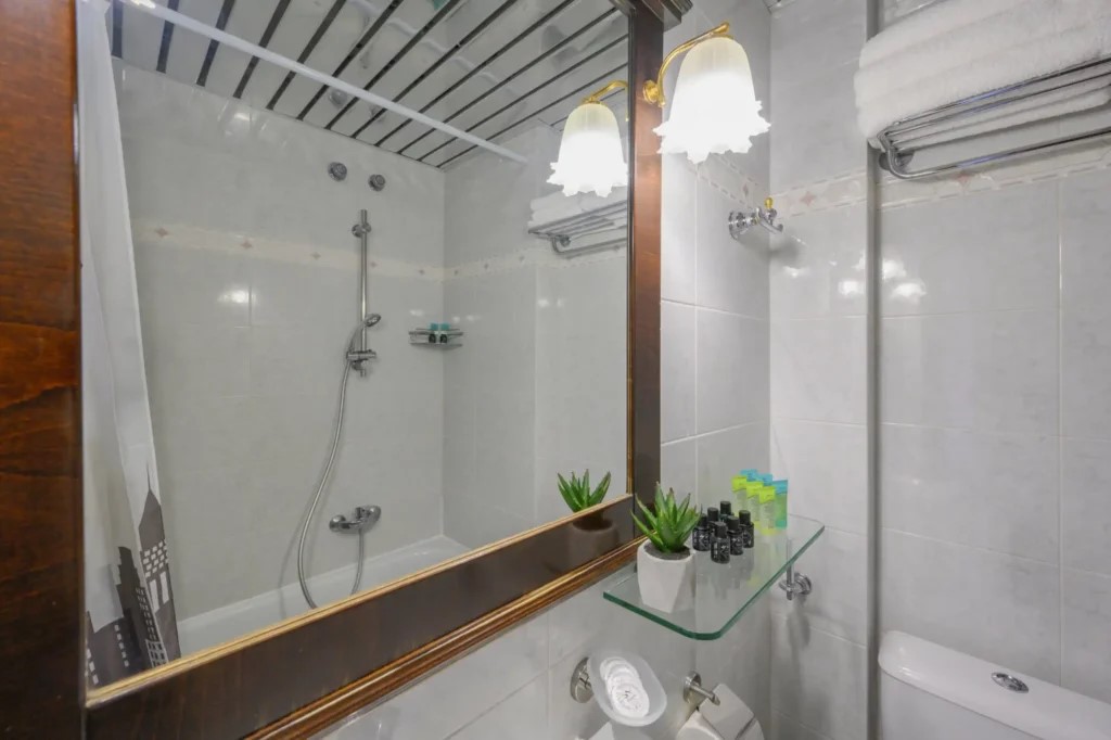 Cote d`Azure Standard Triple Side Sea View